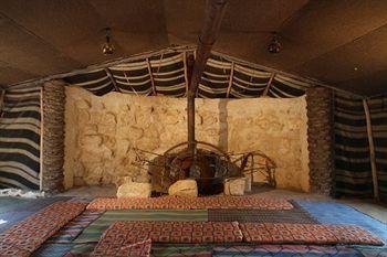 Kfar Hanokdim - Glamping & Campingplatz Arad